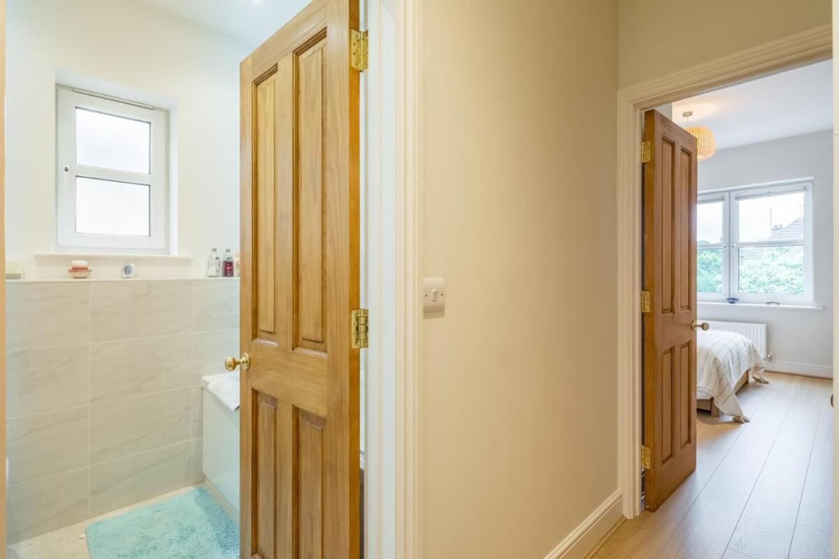 Large 4 Bedroom Home With Garden And Free Parking Cambridge  Luaran gambar