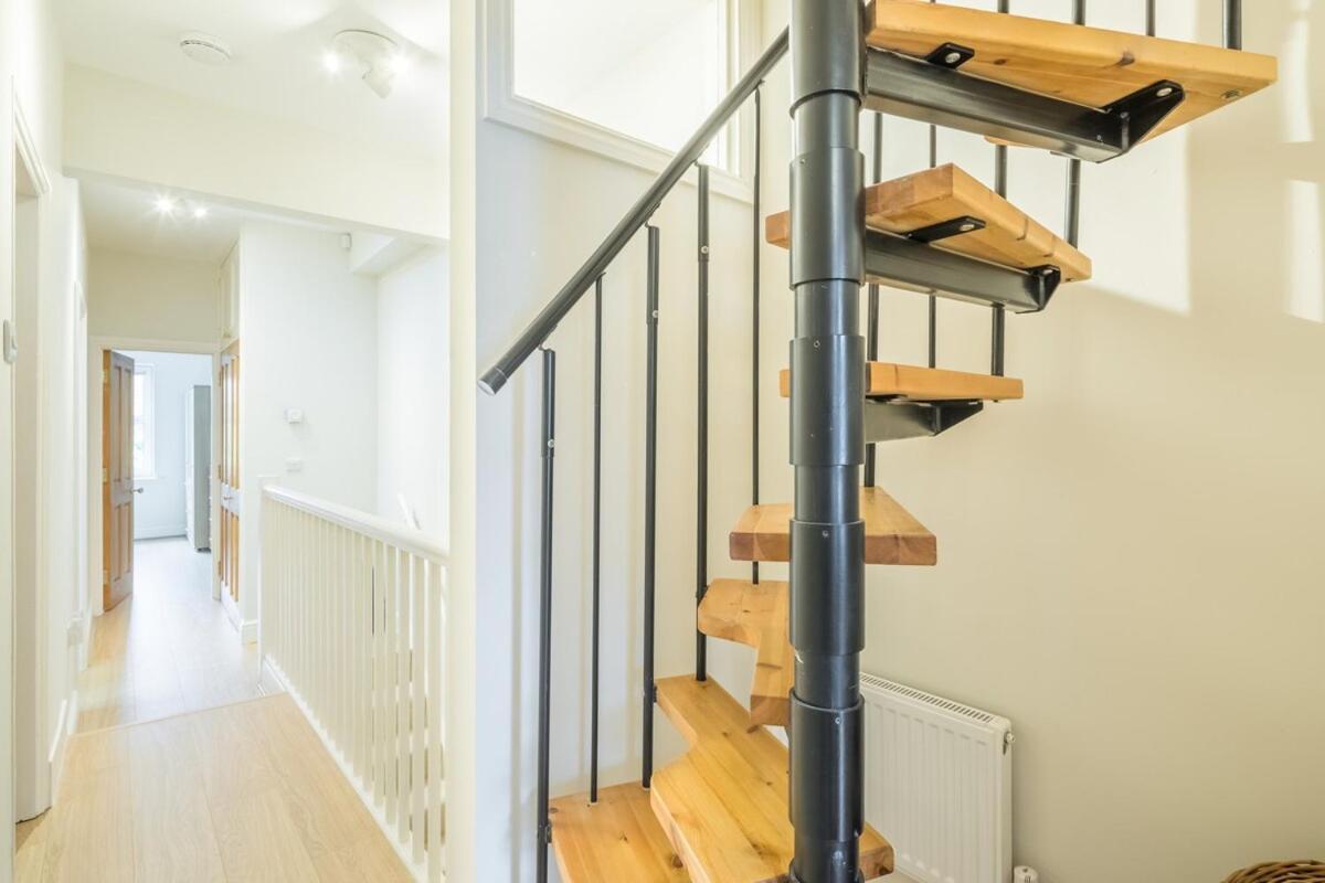 Large 4 Bedroom Home With Garden And Free Parking Cambridge  Luaran gambar