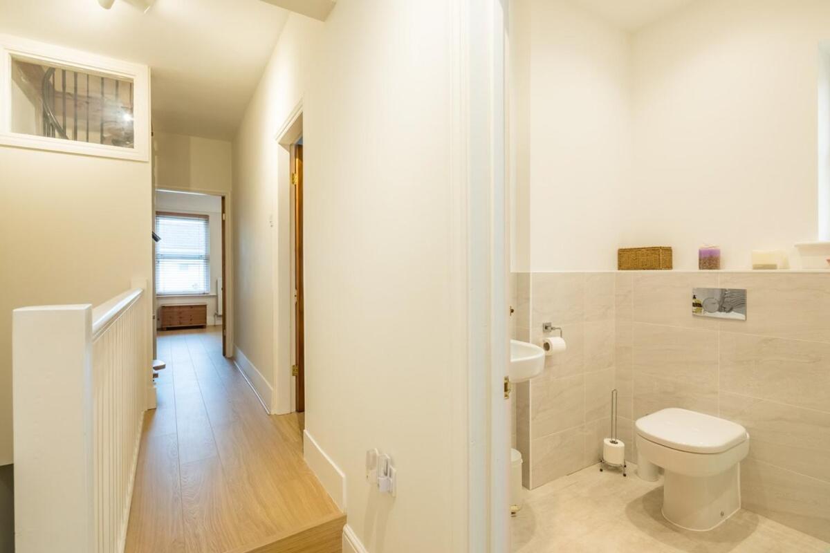 Large 4 Bedroom Home With Garden And Free Parking Cambridge  Luaran gambar